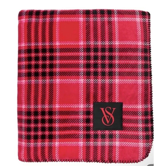 Victoria's Secret Plush Sherpa Cozy Fleece Throw Blanket Red Plaid Holiday - Picture 4 of 9